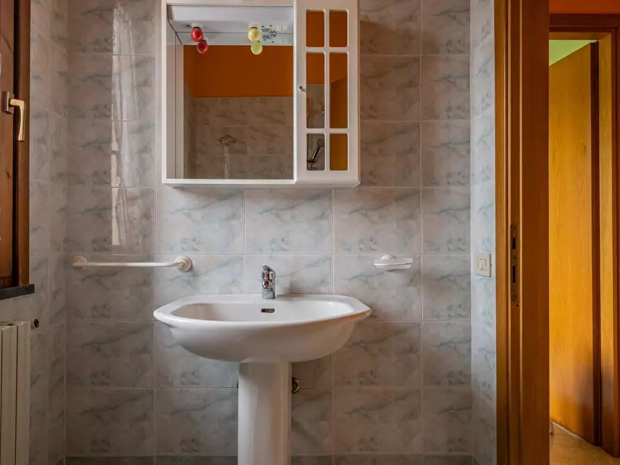 Immagine 7 di Appartamento in vendita  a Buti