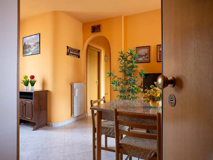 Immagine 1 di Appartamento in vendita  a Buti