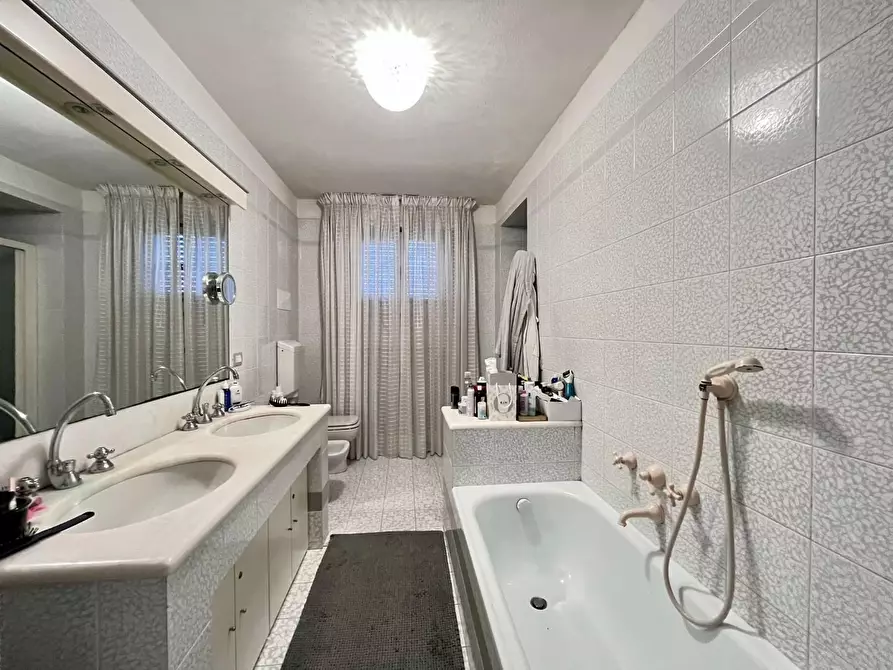 Immagine 59 di Villetta a schiera in vendita  a Cerreto Guidi