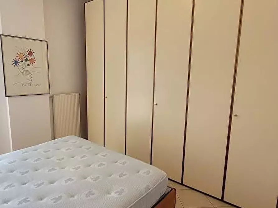 Immagine 14 di Appartamento in affitto  a Carrara