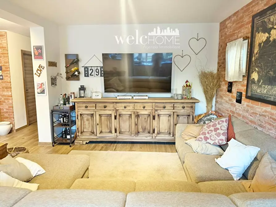 Immagine 8 di Appartamento in vendita  a Campi Bisenzio