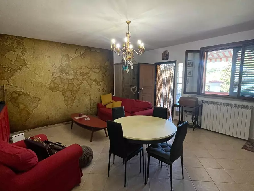 Immagine 1 di Appartamento in vendita  a Santa Maria A Monte