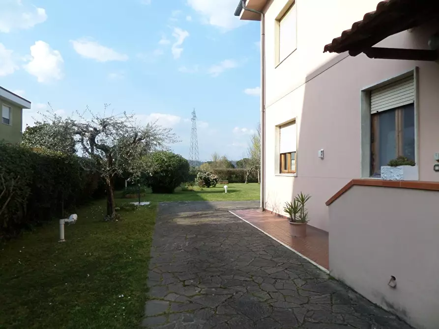 Immagine 7 di Casa indipendente in vendita  a Castelfranco Di Sotto