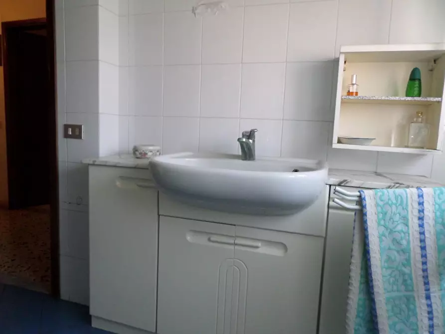 Immagine 38 di Casa indipendente in vendita  a Castelfranco Di Sotto