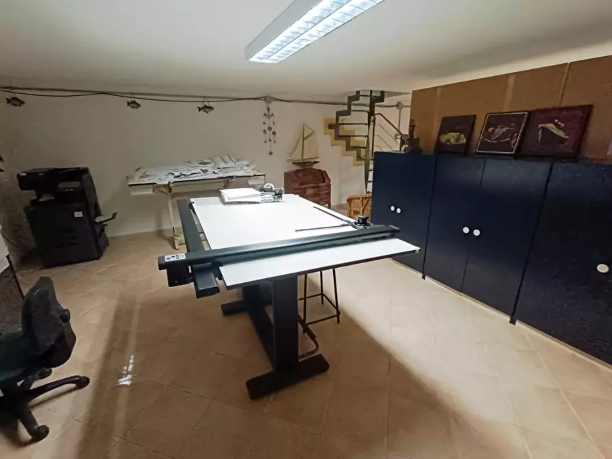 Immagine 14 di Appartamento in vendita  a Pontedera