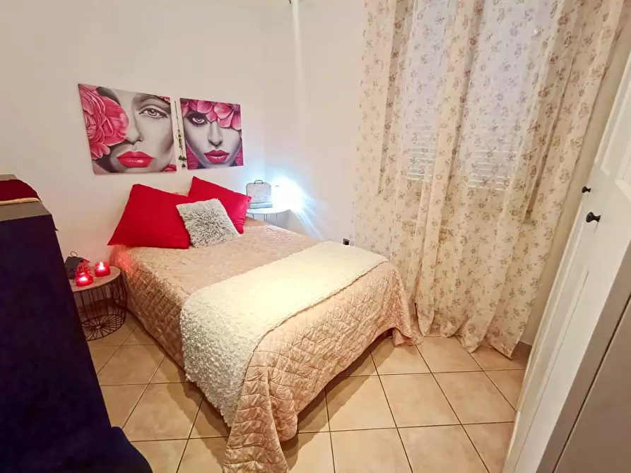 Immagine 9 di Appartamento in vendita  a Pontedera