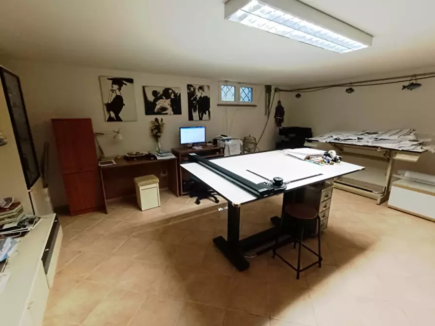 Immagine 15 di Appartamento in vendita  a Pontedera