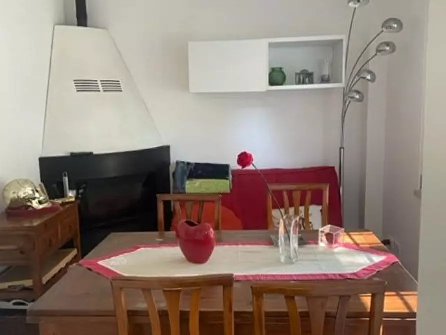Immagine 8 di Villetta a schiera in affitto  a Massa
