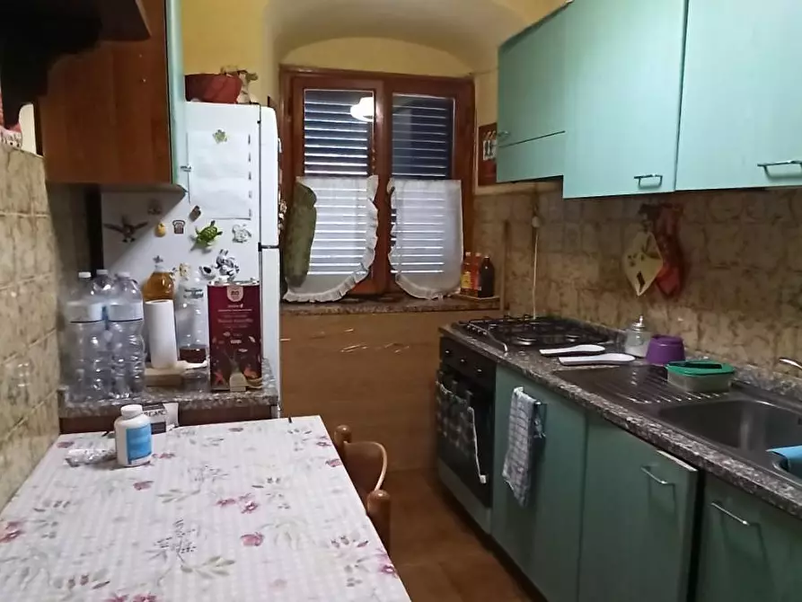 Immagine 19 di Appartamento in vendita  a Lucca