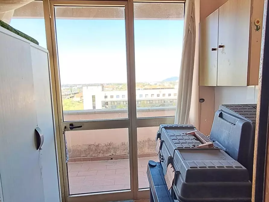 Immagine 39 di Mansarda in vendita  a Pontedera