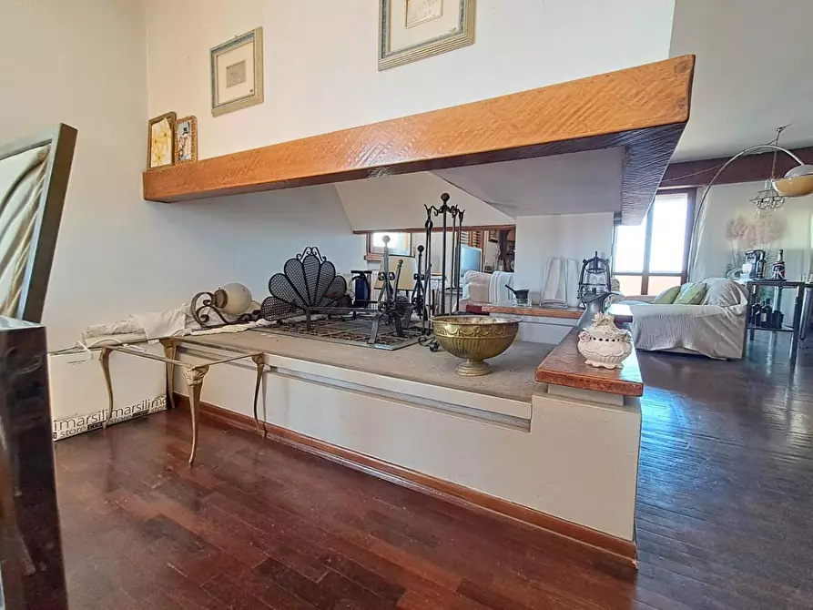 Immagine 8 di Mansarda in vendita  a Pontedera