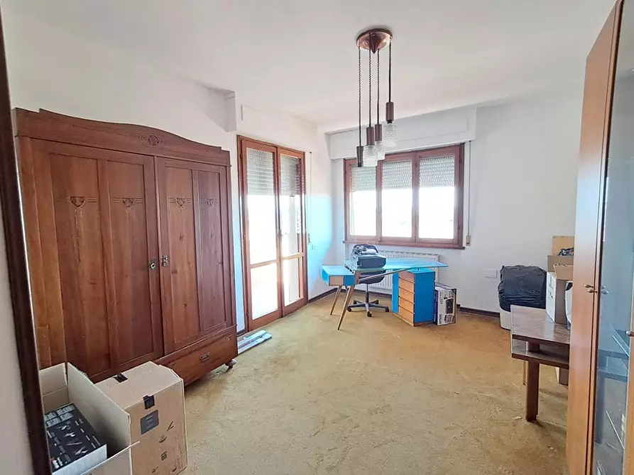 Immagine 29 di Mansarda in vendita  a Pontedera