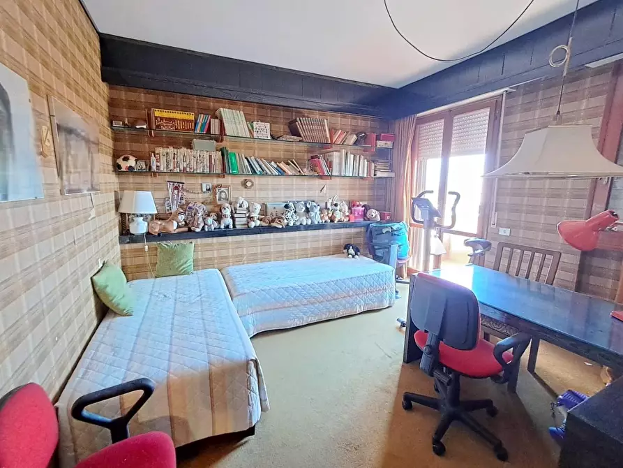 Immagine 24 di Mansarda in vendita  a Pontedera