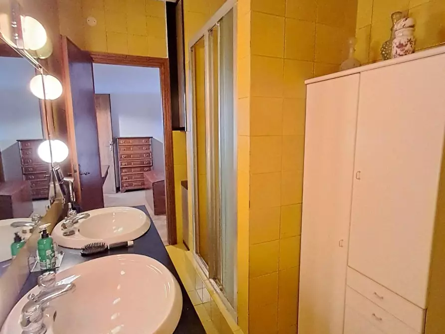 Immagine 28 di Mansarda in vendita  a Pontedera