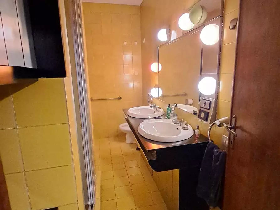 Immagine 27 di Mansarda in vendita  a Pontedera