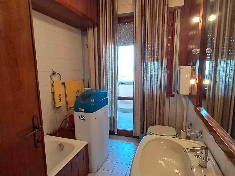 Immagine 21 di Mansarda in vendita  a Pontedera