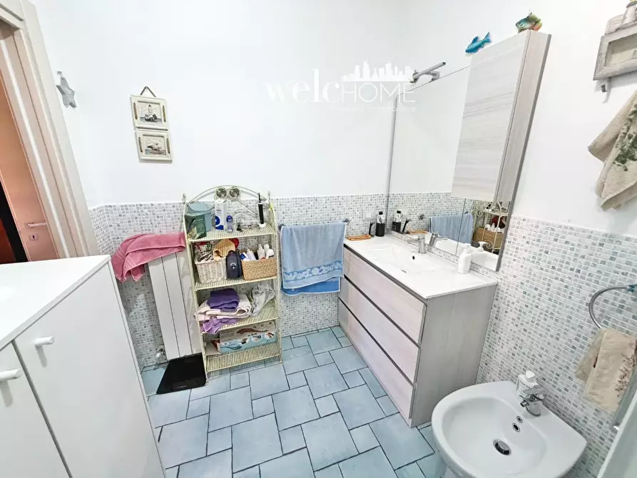 Immagine 18 di Appartamento in vendita  a Campi Bisenzio