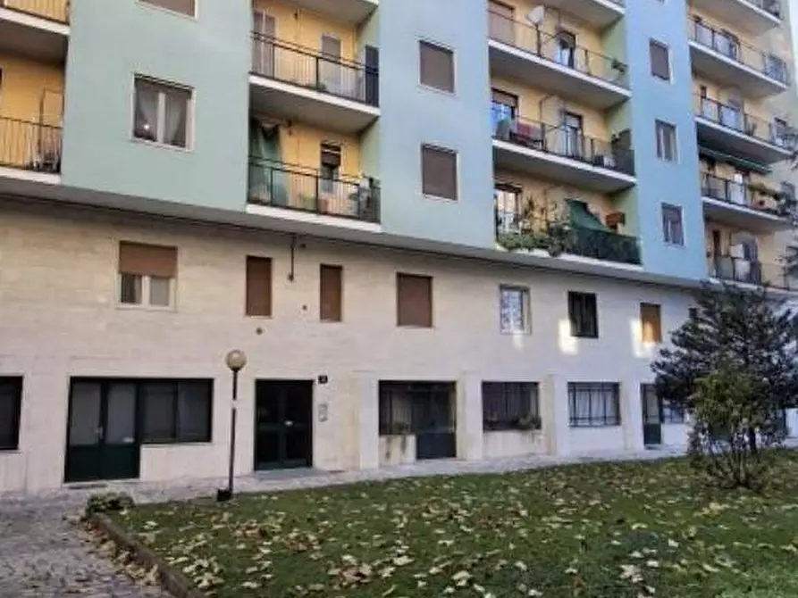 Immagine 1 di Appartamento in vendita  a Milano