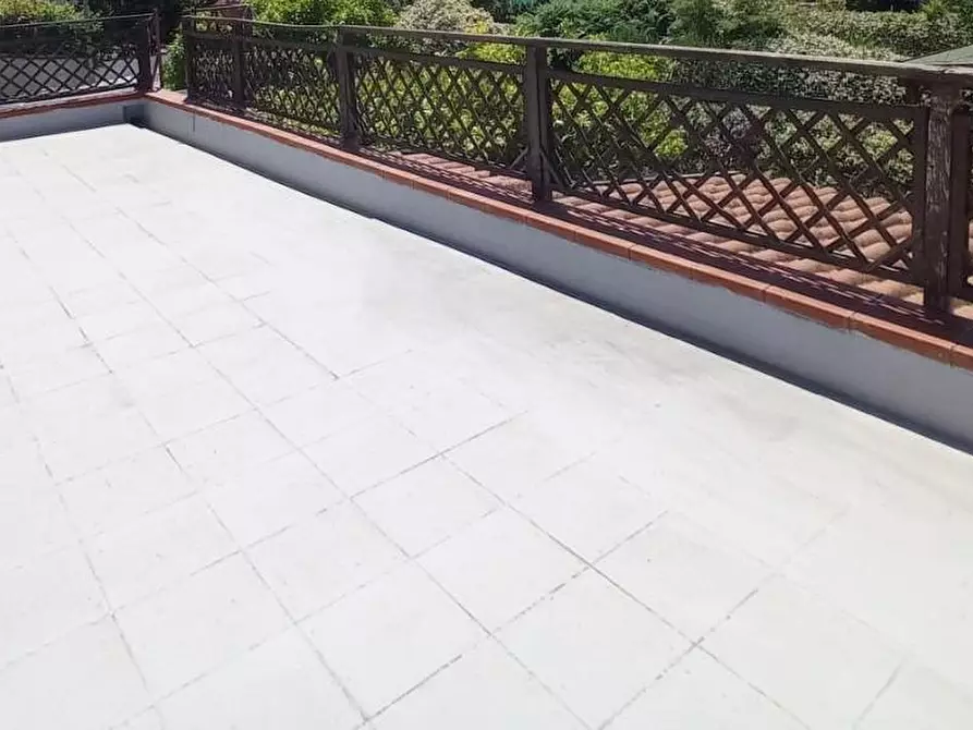 Immagine 13 di Terratetto in vendita  a Pisa