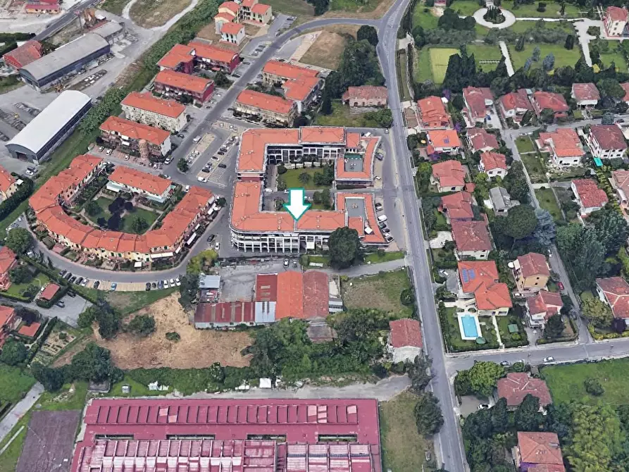 Immagine 4 di Appartamento in vendita  a Pietrasanta