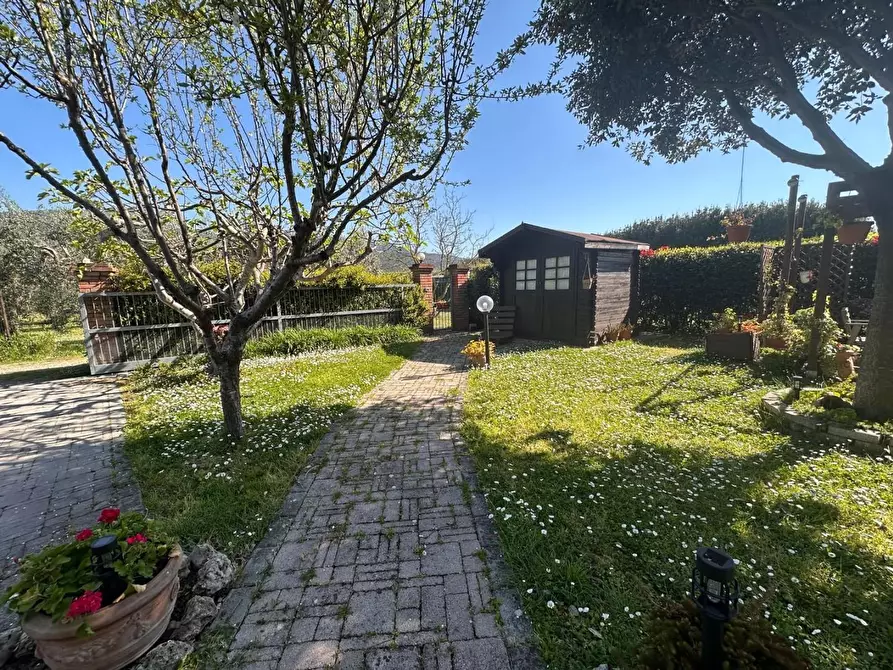 Immagine 37 di Rustico / casale in vendita  a Cascina