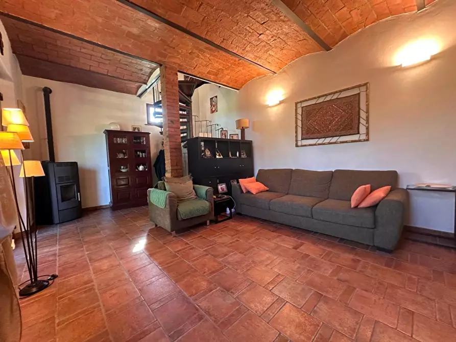 Immagine 5 di Rustico / casale in vendita  a Cascina