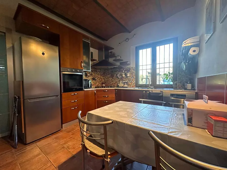 Immagine 11 di Rustico / casale in vendita  a Cascina