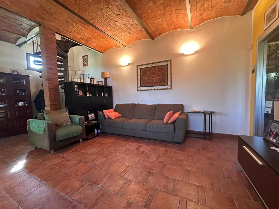 Immagine 7 di Rustico / casale in vendita  a Cascina