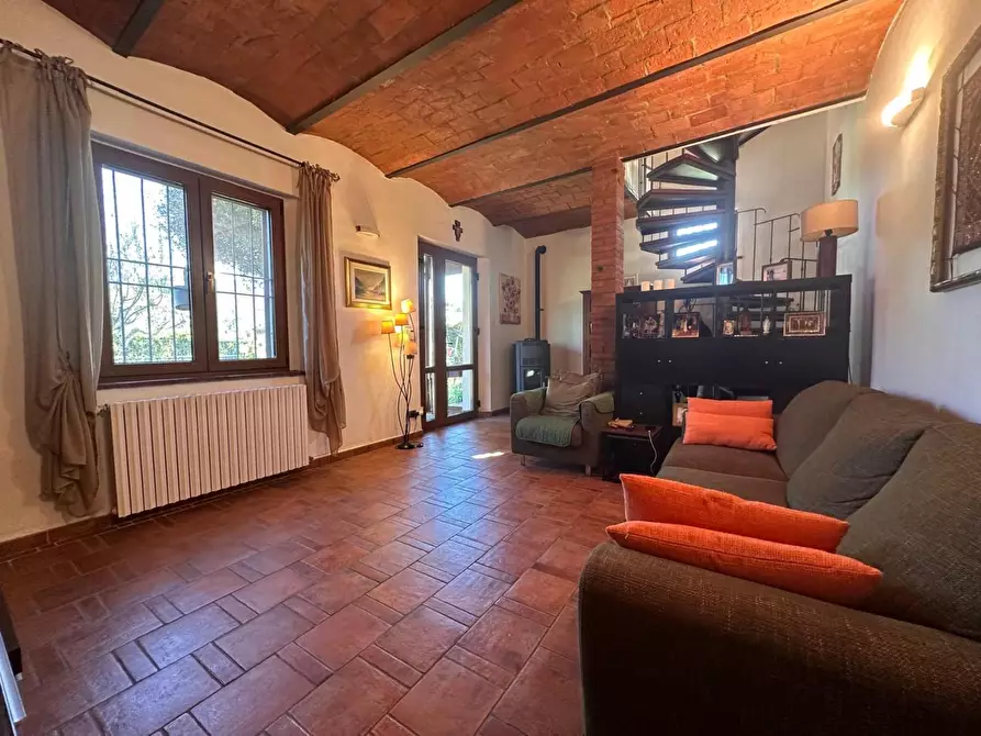 Immagine 4 di Rustico / casale in vendita  a Cascina