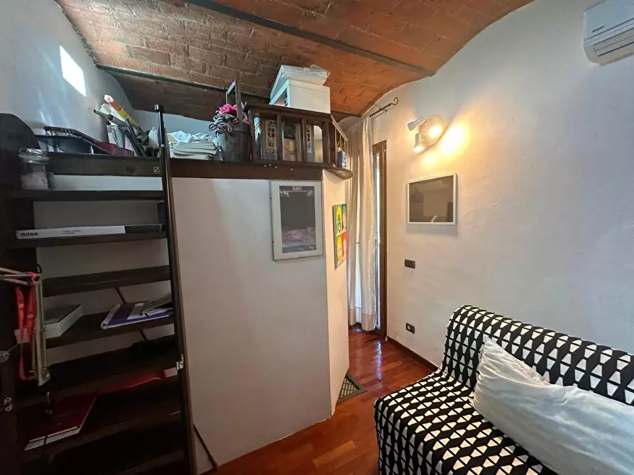 Immagine 28 di Rustico / casale in vendita  a Cascina