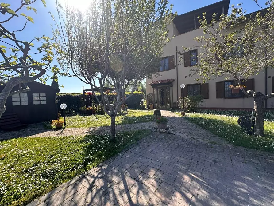 Immagine 45 di Rustico / casale in vendita  a Cascina