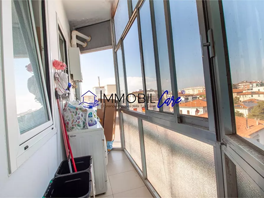 Immagine 10 di Appartamento in vendita  a Livorno