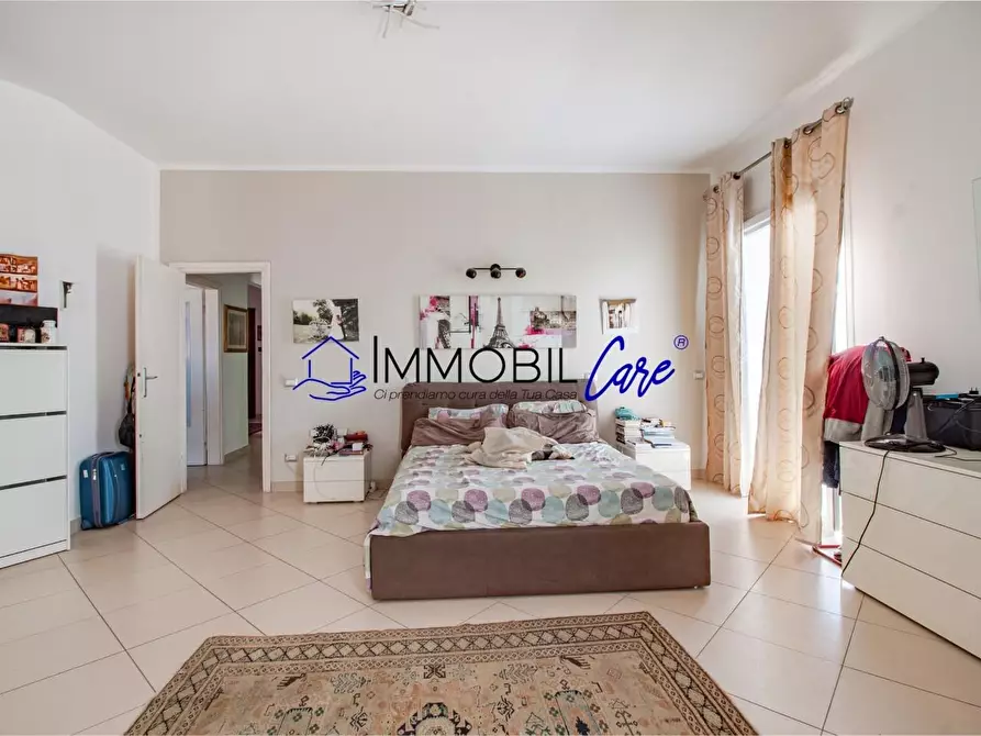 Immagine 19 di Appartamento in vendita  a Livorno