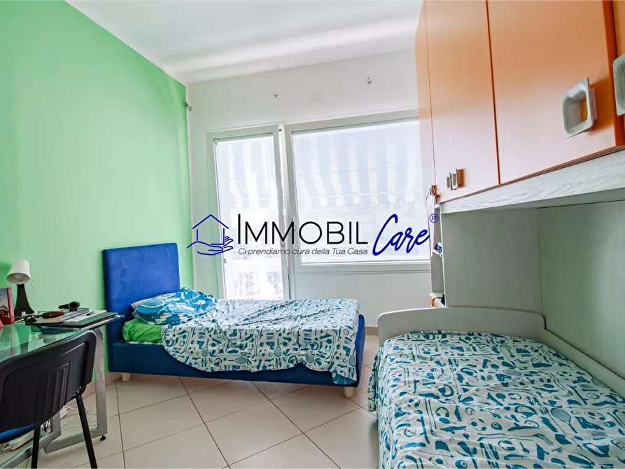 Immagine 12 di Appartamento in vendita  a Livorno