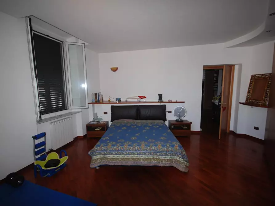 Immagine 15 di Appartamento in vendita  a Livorno