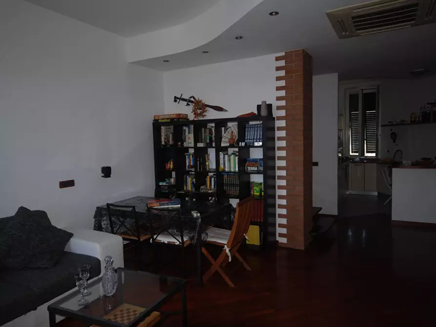 Immagine 4 di Appartamento in vendita  a Livorno