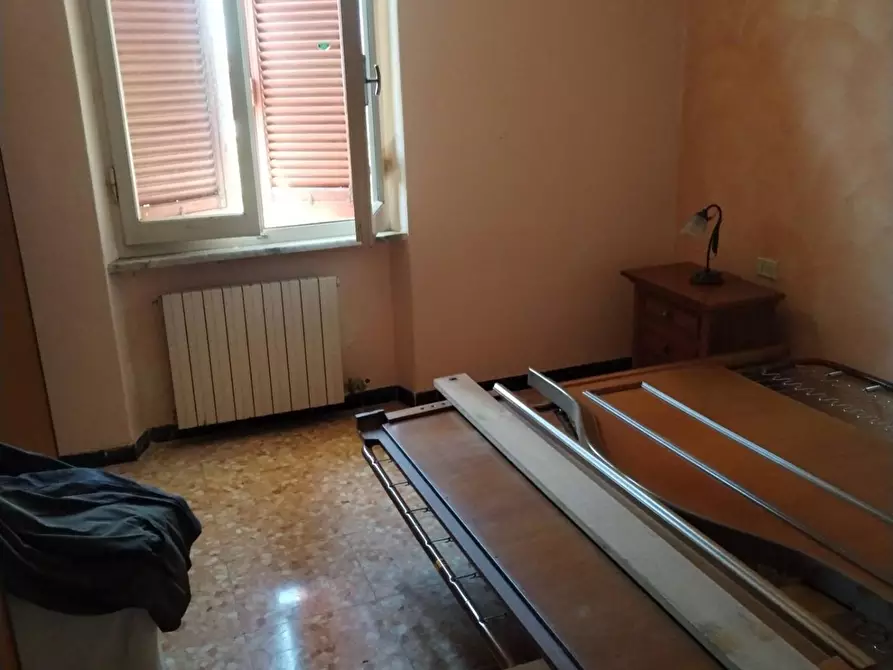 Immagine 14 di Casa bifamiliare in vendita  a Massa