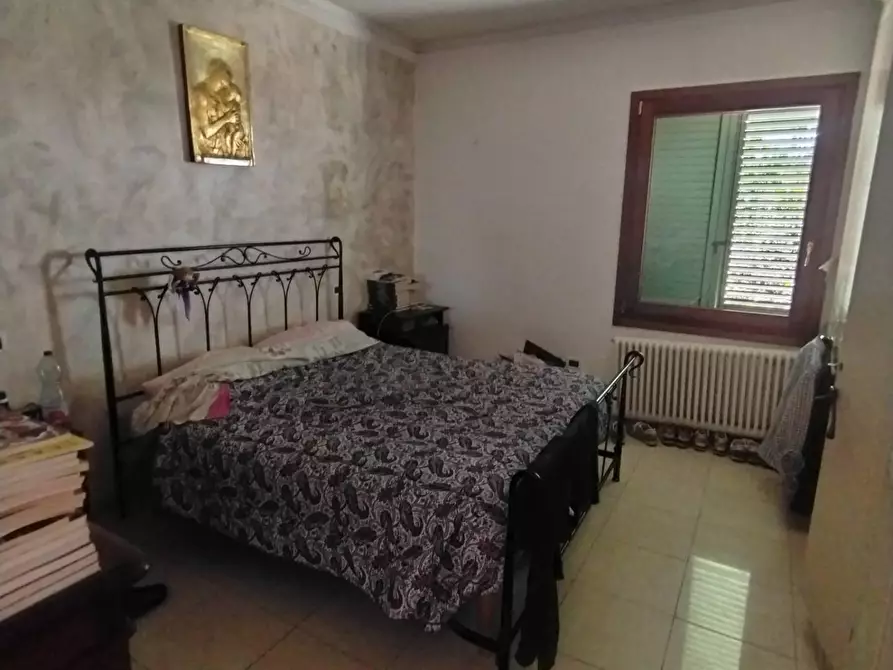 Immagine 24 di Appartamento in vendita  a Massa