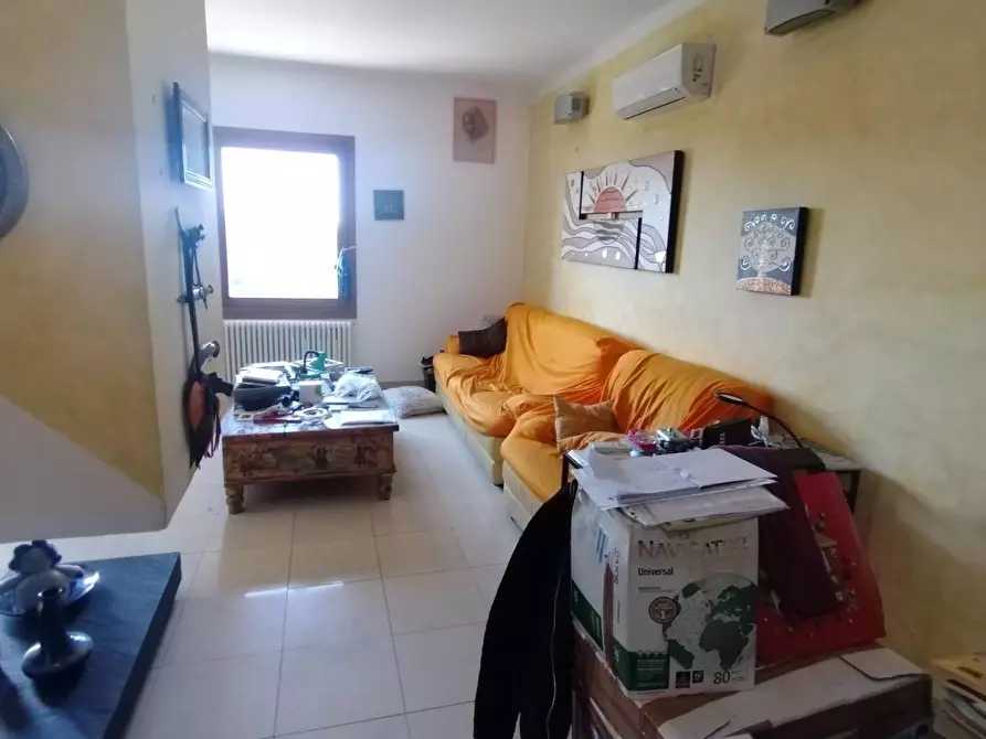 Immagine 18 di Appartamento in vendita  a Massa