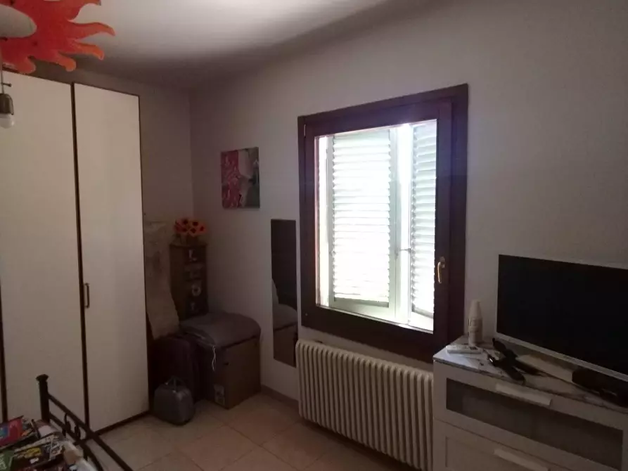 Immagine 27 di Appartamento in vendita  a Massa