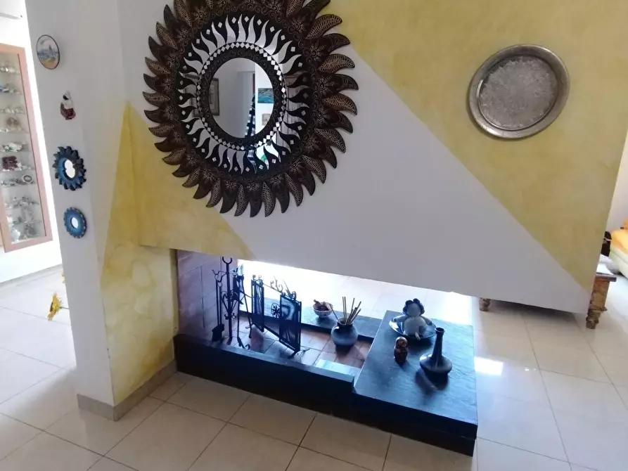 Immagine 17 di Appartamento in vendita  a Massa