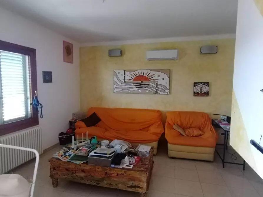 Immagine 13 di Appartamento in vendita  a Massa