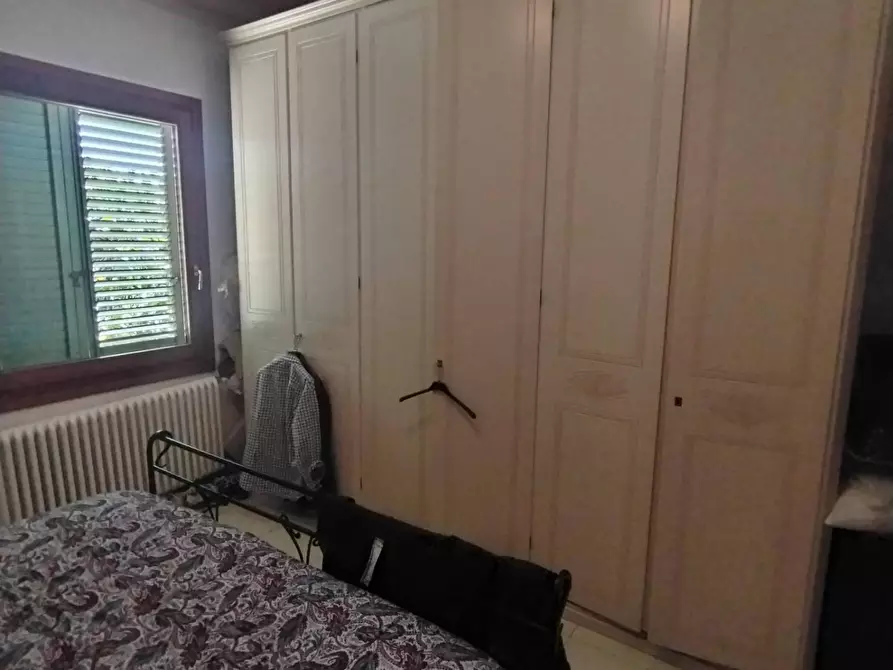 Immagine 25 di Appartamento in vendita  a Massa