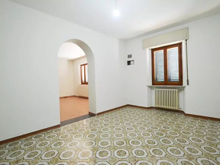 Immagine 9 di Villa in vendita  a Lucca