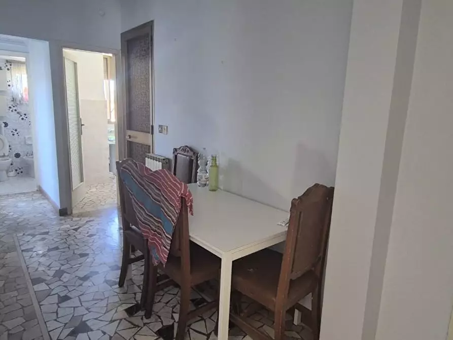 Immagine 3 di Appartamento in vendita  a Viareggio