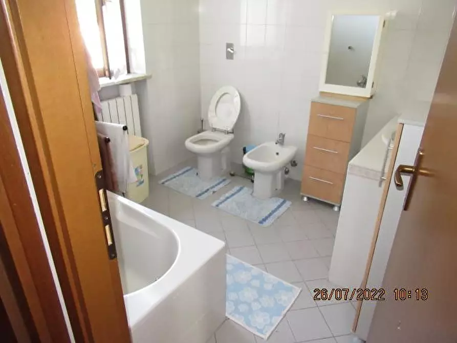 Immagine 10 di Villa in vendita  a Parona