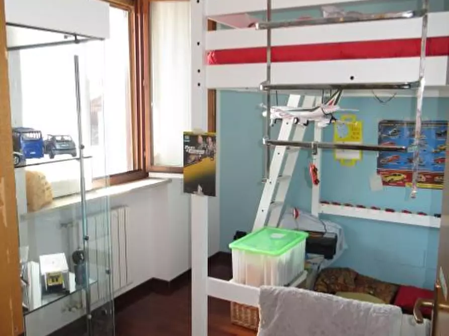 Immagine 8 di Villa in vendita  a Parona