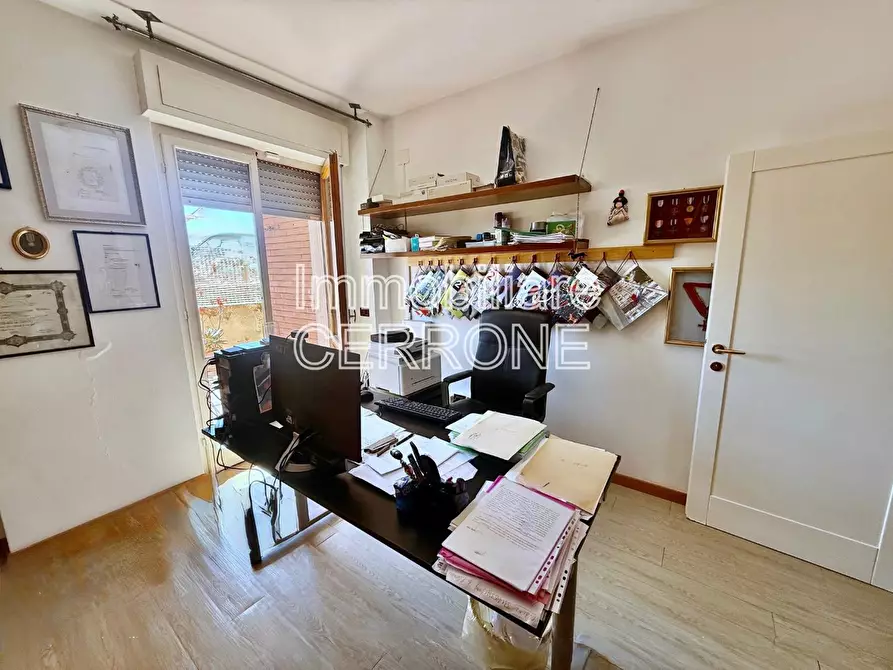 Immagine 30 di Appartamento in vendita  a Cecina