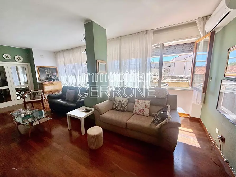 Immagine 6 di Appartamento in vendita  a Cecina