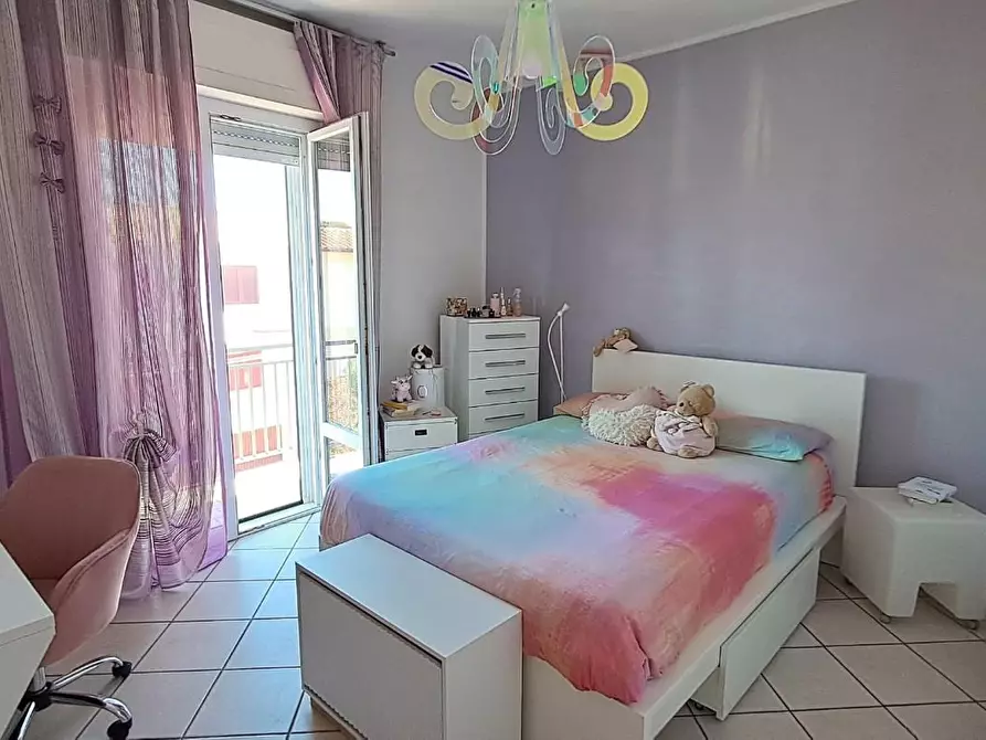 Immagine 16 di Appartamento in vendita  a Cecina